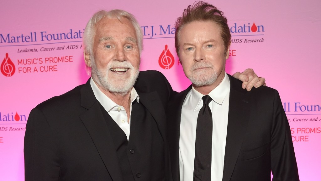 Remember When Kenny Rogers and Don Henley Recorded a Duet Together?