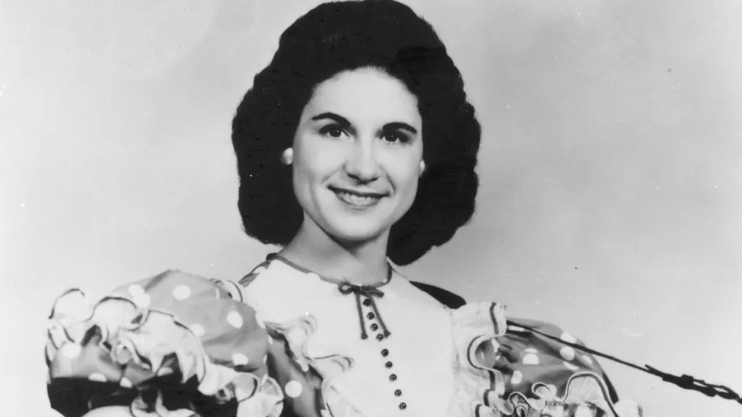 These 4 Kitty Wells Songs Still Sound Like Country Music Classics Today These 4 Kitty Wells Songs Still Sound Like Country Music Classics Today