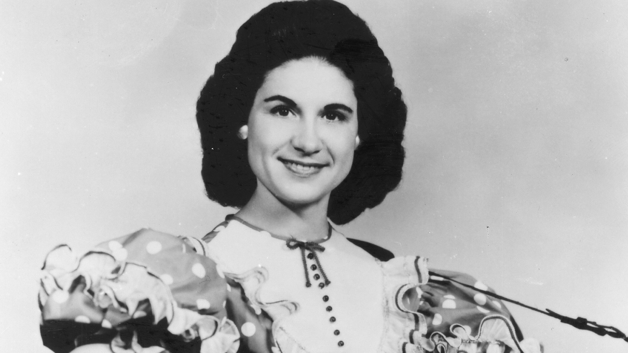 These 4 Kitty Wells Songs Still Sound Like Country Music Classics Today