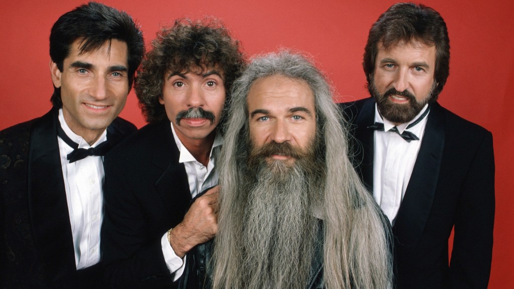 3 Country Songs From 1985 That Every 80s Kid Still Knows Today