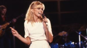 Born 78 Years Ago Today in England, the Pop Icon and ‘Grease’ Star With the Highest-Ranking Single of the 1980s