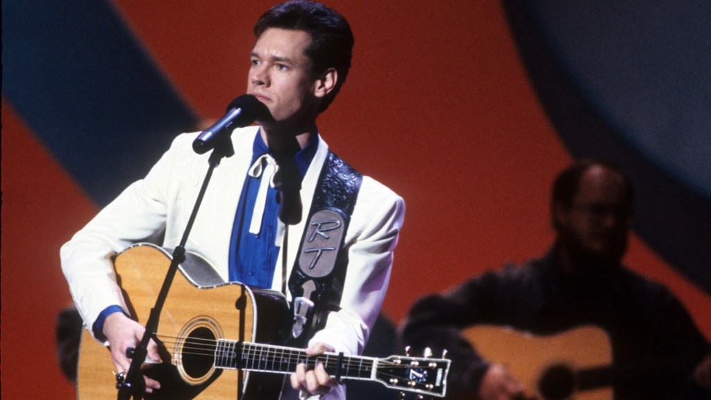 3 Country Songs From 1989 That Still Make Me Smile Today