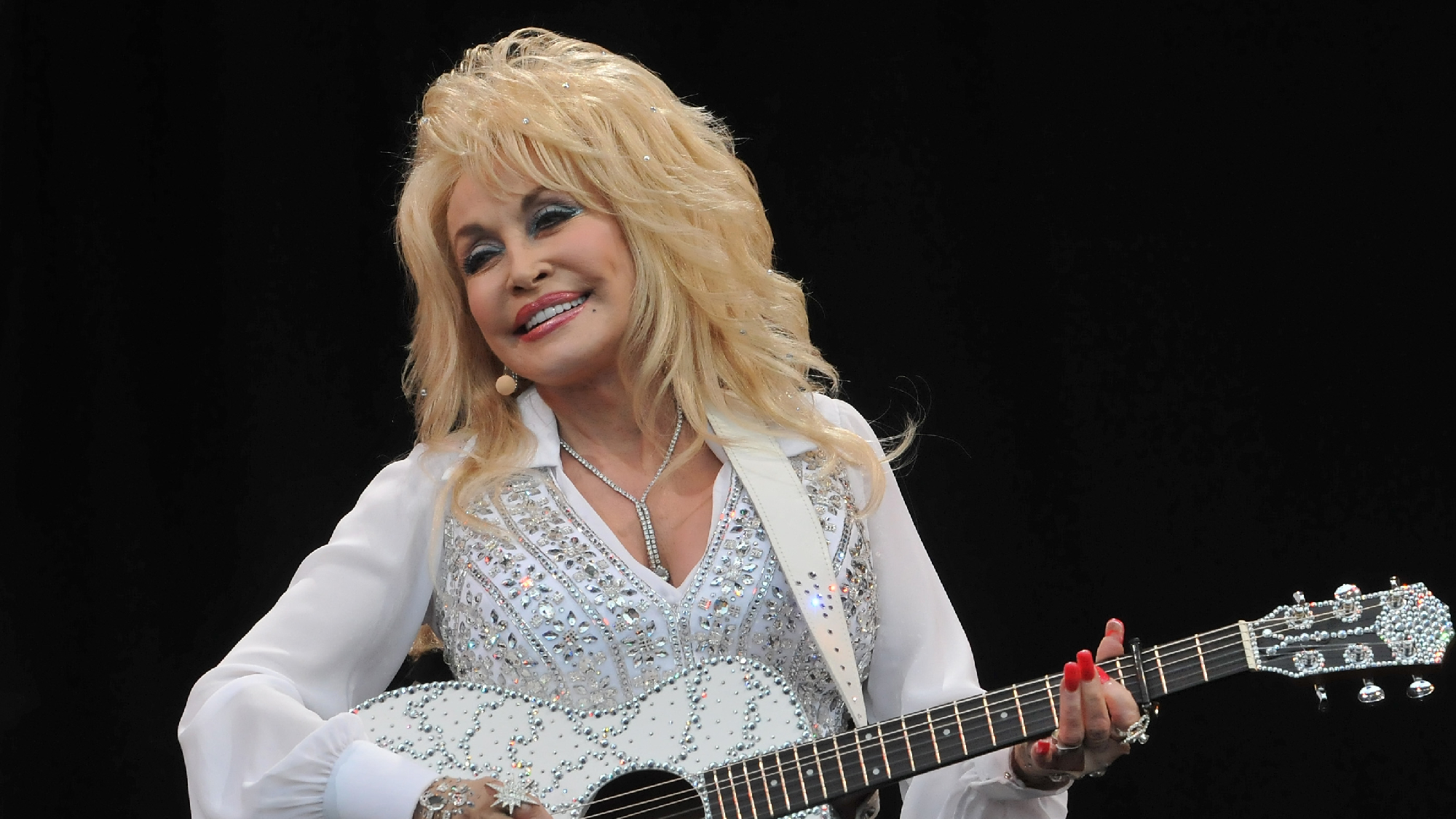 Dolly Parton’s New Posthumous Video Carries a Heartfelt Message for Teachers Dolly Parton’s New Posthumous Video Carries a Heartfelt Message for Teachers