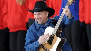 Garth Brooks Announces New Stop on 2026 Blame It All on My Roots Tour