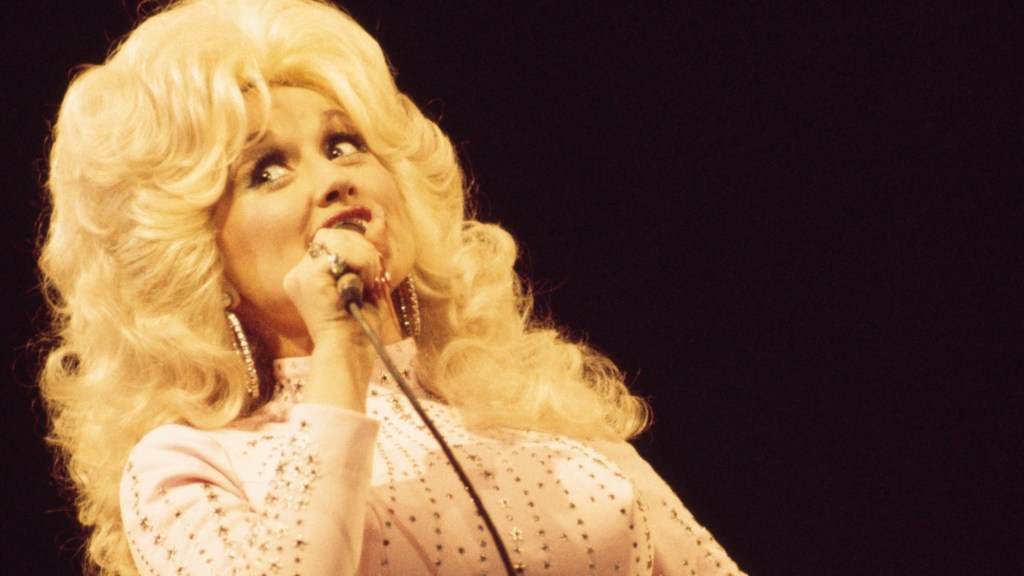 Every Baby Boomer Alive Remembers These 4 Must-Hear Country Ballads From 1976