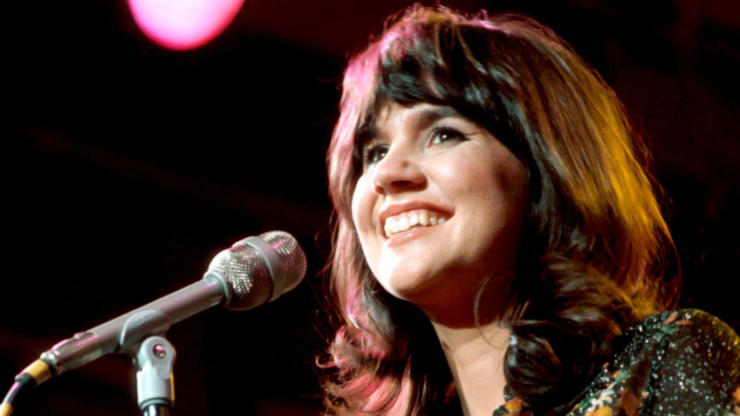 3 Country Songs From the 1970s That Still Sound Fresh, Despite Being 50+ Years Old 3 Country Songs From the 1970s That Still Sound Fresh, Despite Being 50+ Years Old