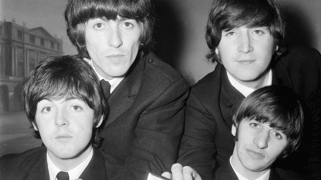 3 Terrifying Lyrics Hidden in Otherwise Bubbly Pop Songs From the 1960s