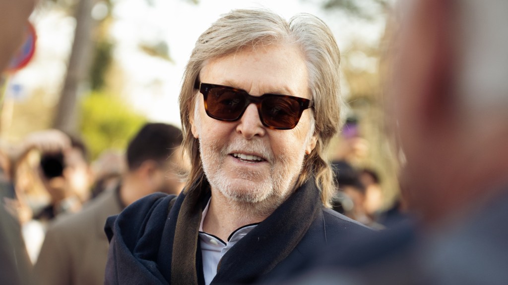 โDonโt Do This! You Said You Wouldnโt!โ: Paul McCartney Shares His One Complaint About the Upcoming Beatles Biopics