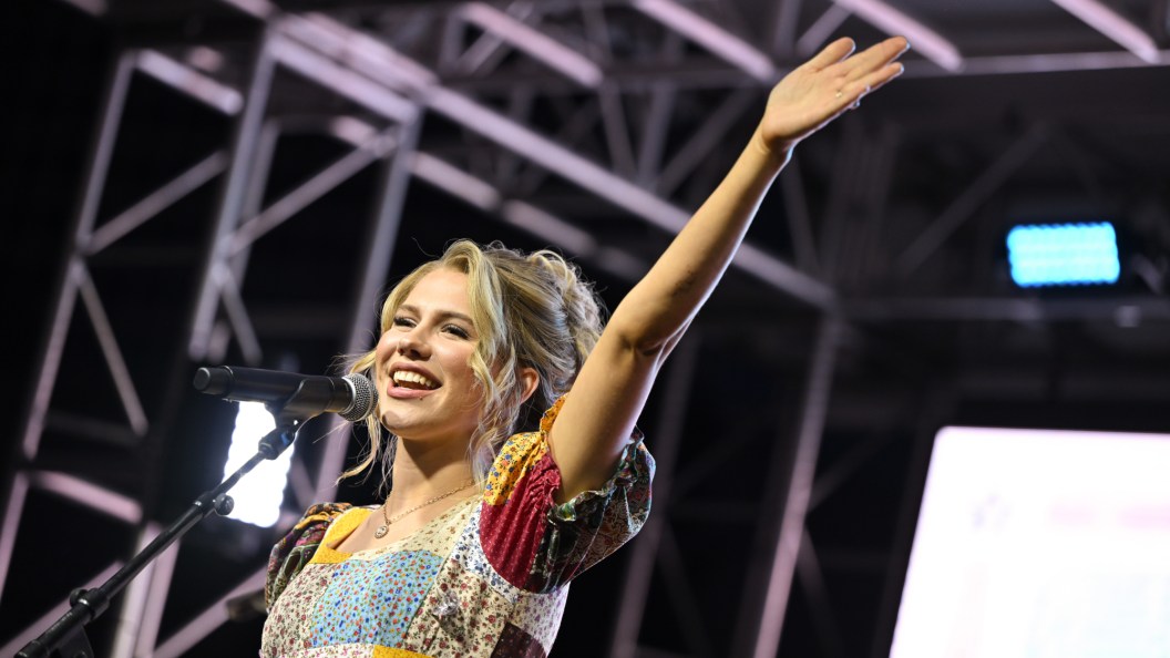 ‘American Idol’ Winner Hannah Harper Reveals What Fans Didn’t See During Her Life-Changing Audition One Year Ago ‘American Idol’ Winner Hannah Harper Reveals What Fans Didn’t See During Her Life-Changing Audition One Year Ago