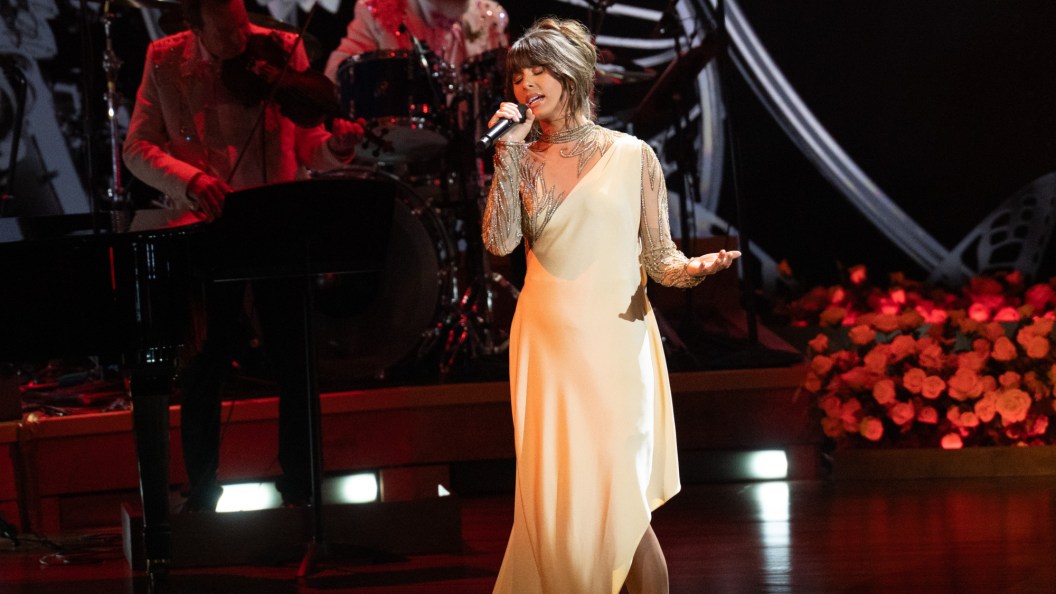 Ella Langley’s “Choosin’ Texas” Returns to No. 1, Extending Its Record-Breaking Run Ella Langley’s “Choosin’ Texas” Returns to No. 1, Extending Its Record-Breaking Run
