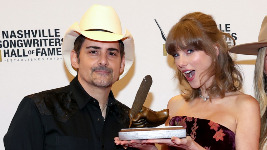 Taylor Swift Jokingly Reveals the Prank That Left Her Unable To Sleep and Estranged From Brad Paisley Taylor Swift Jokingly Reveals the Prank That Left Her Unable To Sleep and Estranged From Brad Paisley