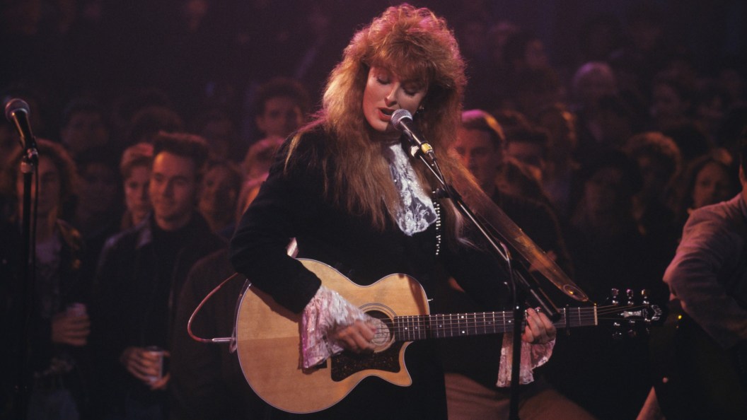 3 Classic Country Songs That Remind 80s Teens of Being Young 3 Classic Country Songs That Remind 80s Teens of Being Young