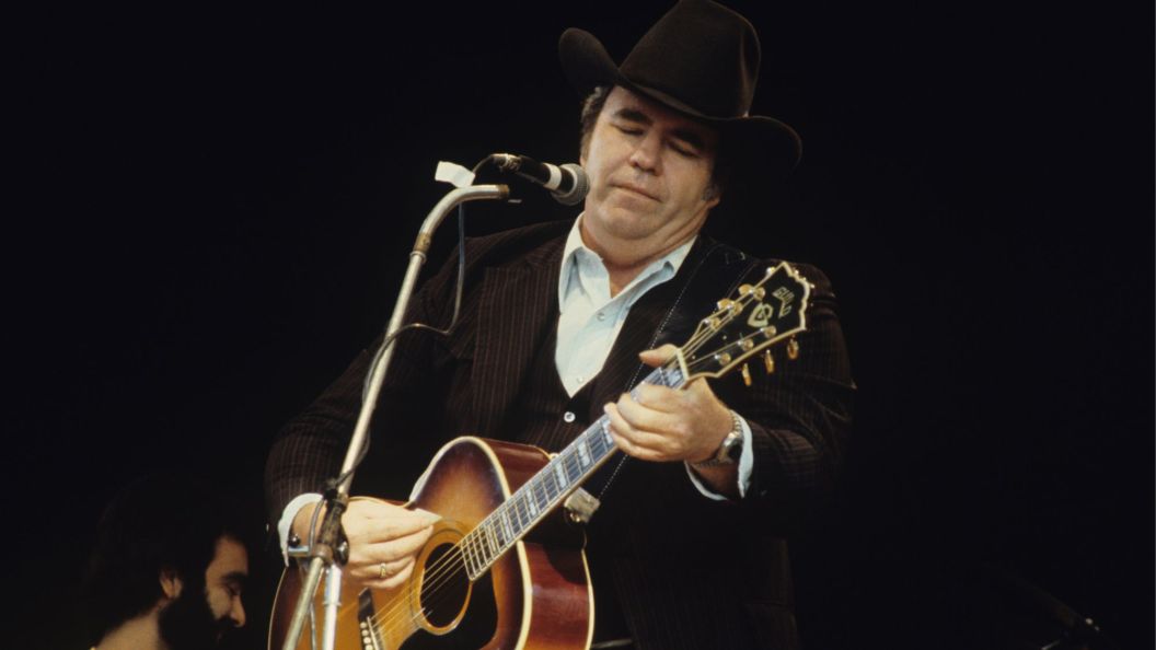 27 Years Ago Today, We Lost the Songwriter Who Penned Hits for Elvis Presley and John Denver and Whose Mother Co-Wrote “Heartbreak Hotel” 27 Years Ago Today, We Lost the Songwriter Who Penned Hits for Elvis Presley and John Denver and Whose Mother Co-Wrote “Heartbreak Hotel”