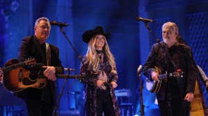 Lainey Wilson Delivers Showstopping Performance of Dolly Parton Bluegrass Classic at CMA Tribute