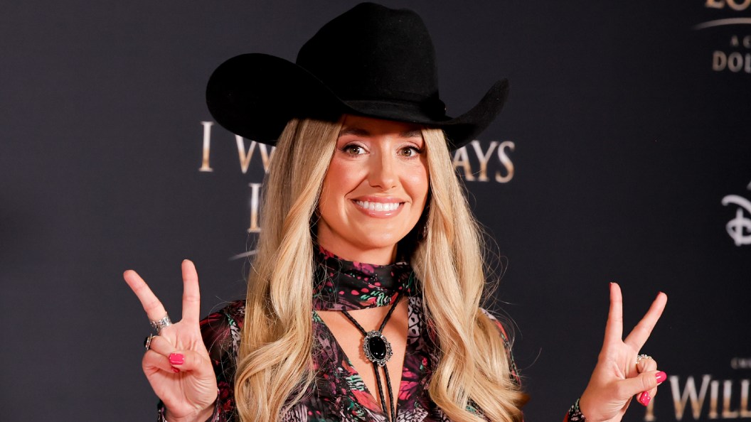 Lainey Wilson Honored With Stunning New Mural at Congress of Country Music Lainey Wilson Honored With Stunning New Mural at Congress of Country Music