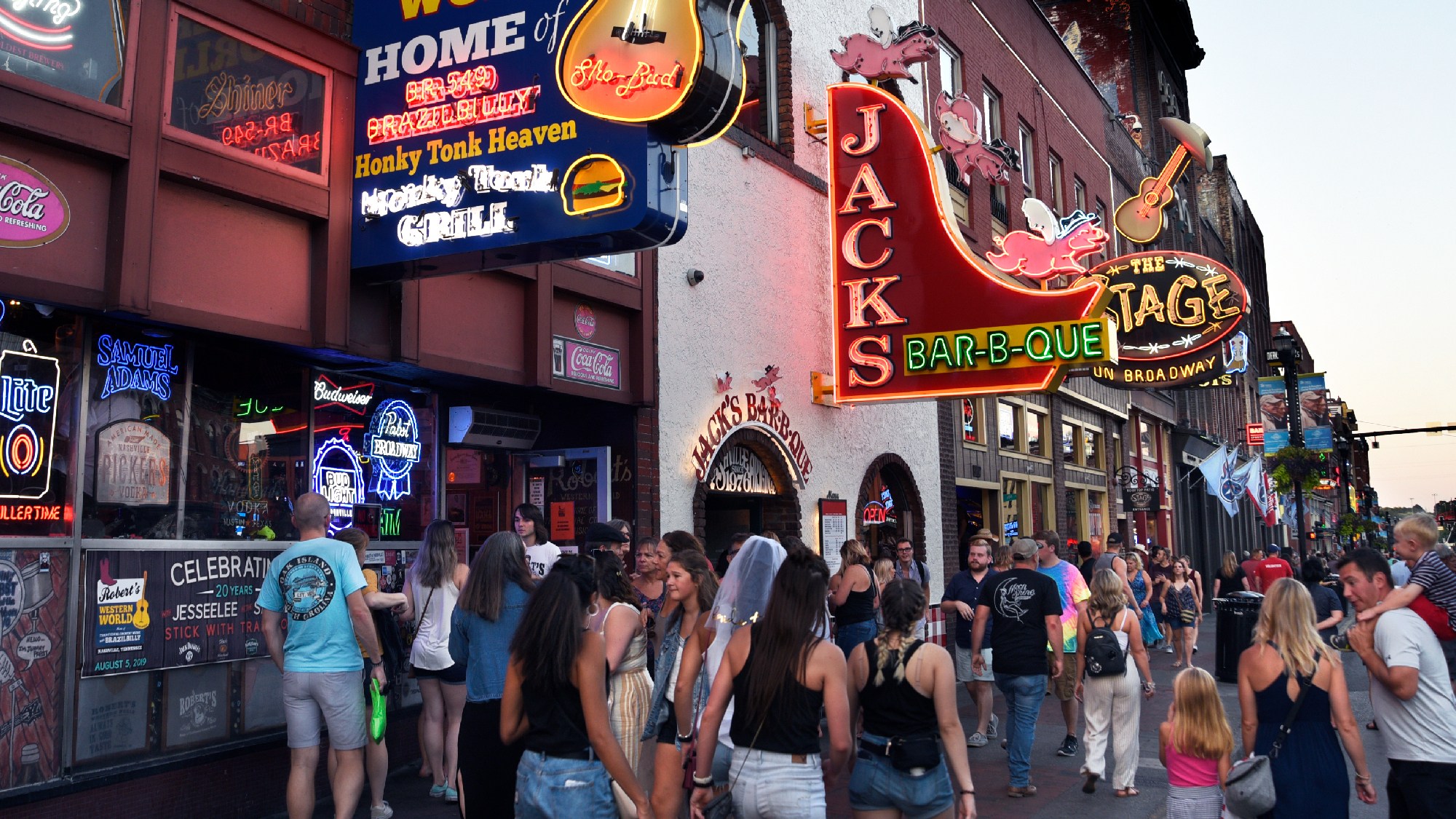 Music City Gives Back: Nashville Musicians Can Now Park for Just $5 a Day