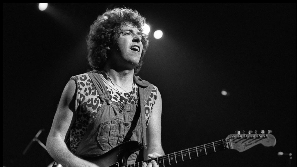 Born 69 Years Ago Today in the Golden State, the Founding Member of a Grammy-Winning 80s Rock Band Who Played Guitar on Michael Jackson’s ‘Thriller’