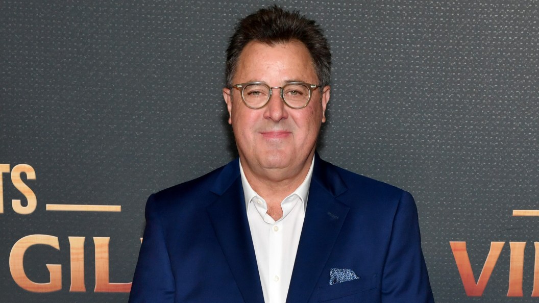 Vince Gill Reveals What Made Dolly Parton So Universally Loved: “She Owned Every Room She Ever Walked In” (Exclusive) Vince Gill Reveals What Made Dolly Parton So Universally Loved: “She Owned Every Room She Ever Walked In” (Exclusive)