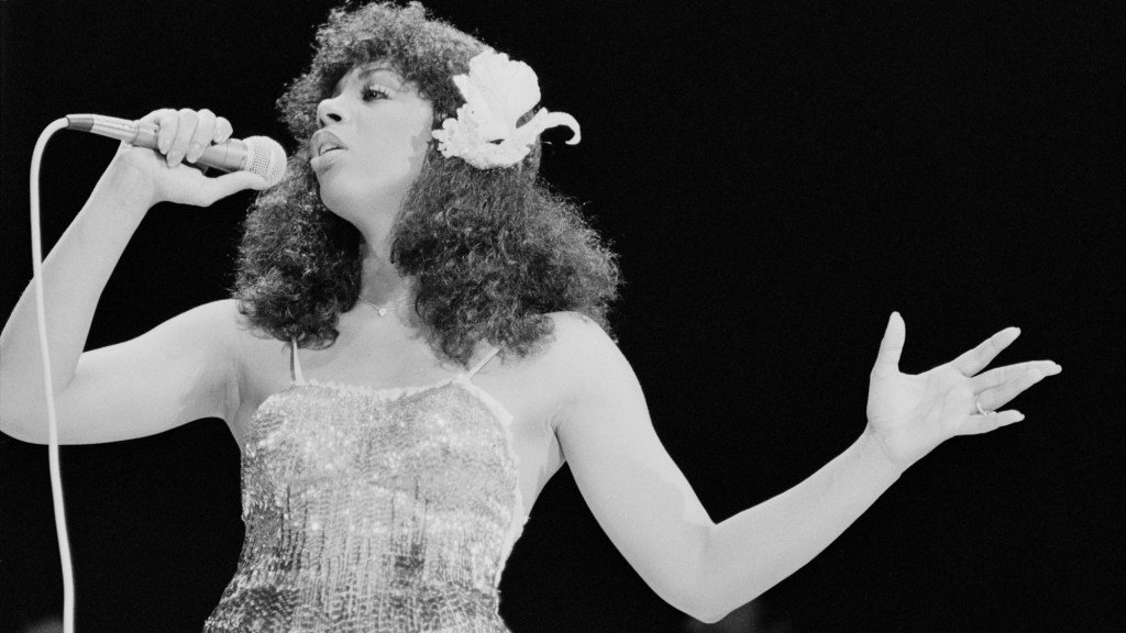 4 Songs From 1979 That Are Still Perfect for a Dance Floor Today