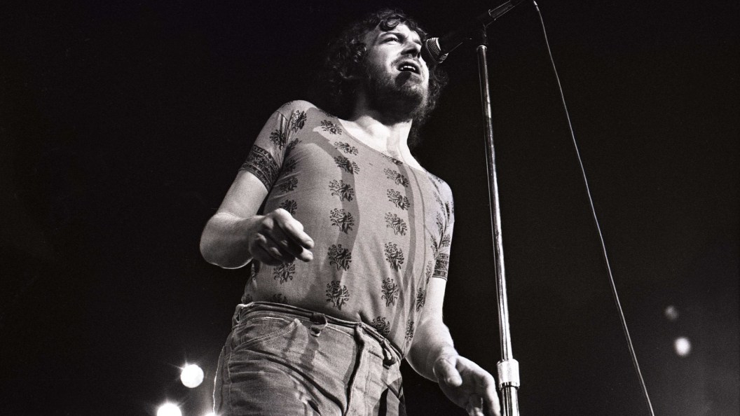 3 Classic Rock Songs From 1974 We Hear All the Time in Shopping Malls and Grocery Stores 3 Classic Rock Songs From 1974 We Hear All the Time in Shopping Malls and Grocery Stores
