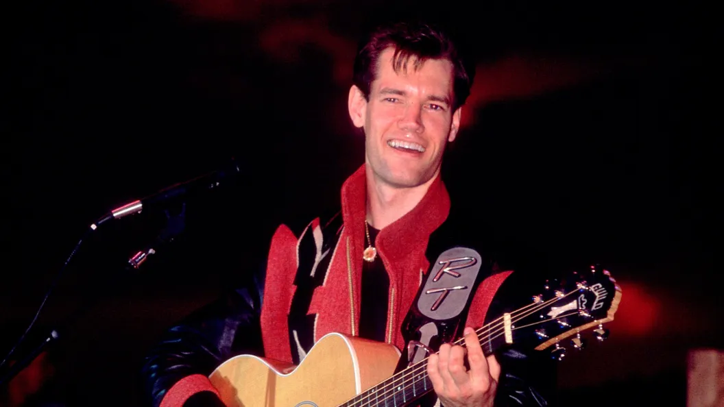 Keith Whitley Also Recorded What Became One of Randy Travis’ Biggest Hits Keith Whitley Also Recorded What Became One of Randy Travis’ Biggest Hits