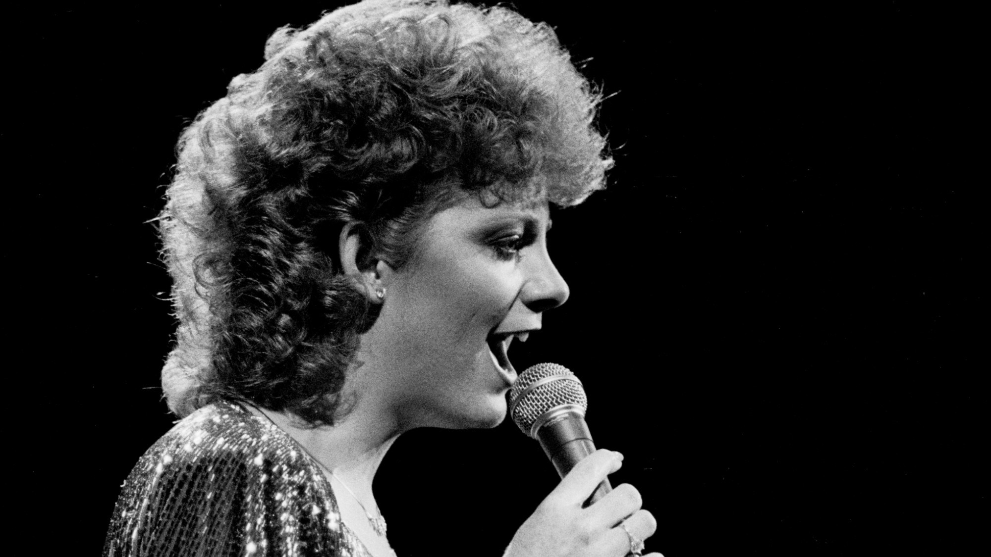 3 Country Songs From 1984 That Still Make Me Want to Dance Today