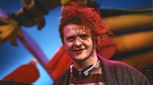 Simply Red’s Lead Singer Was Just 17 Years Old When He Wrote This Big Hit