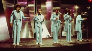 3 Top 40 Hits From 1974 That Every 70s Kid Still Knows by Heart Today